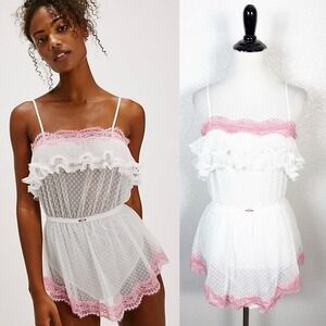 Free People NWT Intimately Size Medium Coquette Lace Eye‎ Candy Teddy Lingerie